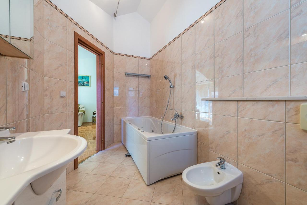 דוברובניק Angela Apartments מראה חיצוני תמונה